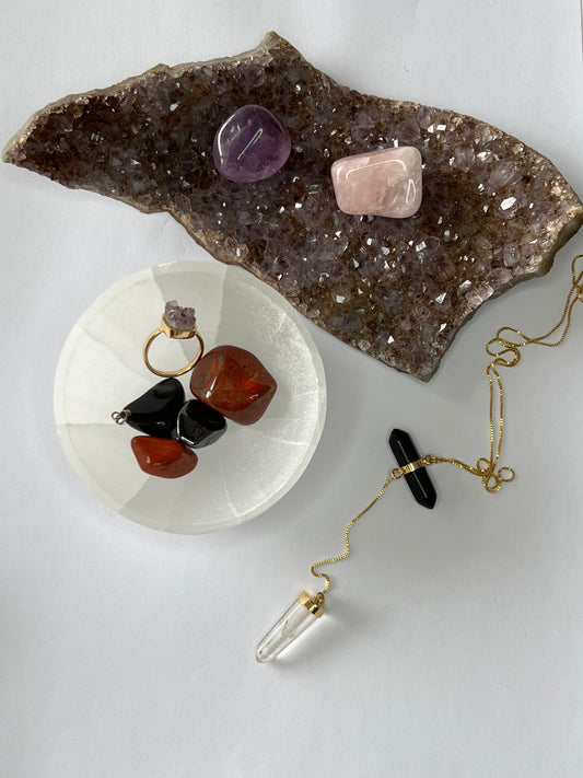 Selenit Ladeschale 8,5 cm