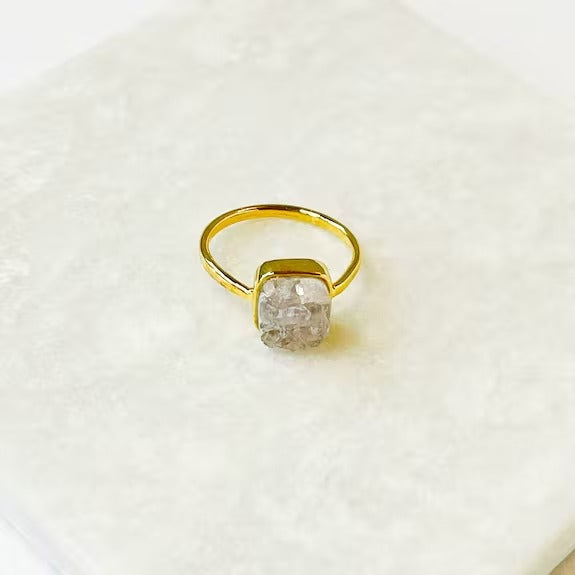 Exquisiter Amethyst-Geodenring - vergoldet